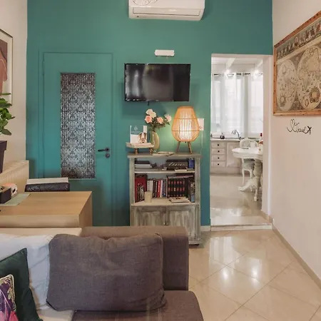 Orpheus House Beachfront 2bdr Apartment