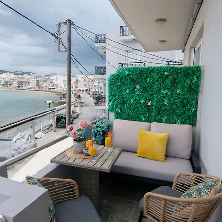 Orpheus House Beachfront 2bdr