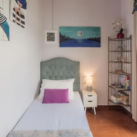 Orpheus House Beachfront 2bdr Apartment *
