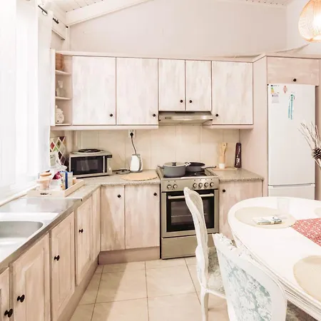 Apartment Orpheus House Beachfront 2bdr