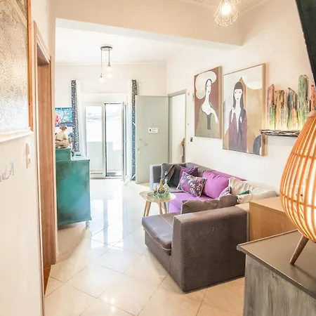 Orpheus House Beachfront 2bdr Apartment